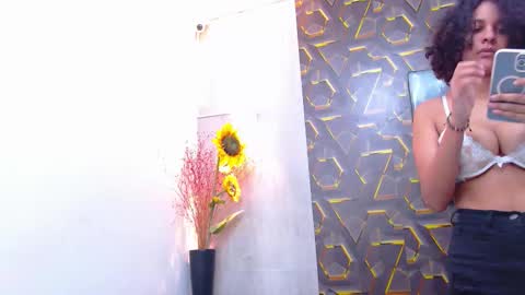 Snapshot of ms_leydi chatting on 03-25-26, 03:34 ms_leydi online show from 03-25-26, 03:34