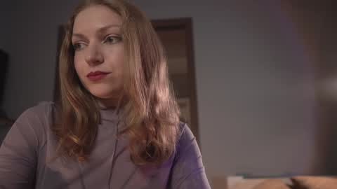 Snapshot of ms_lorelei chatting on 01-17-25, 08:11 Lore online show from 01-17-25, 08:11