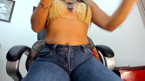 ms_lunarose online show from 11-07-25, 02:00