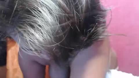 Nathalie online show from 02-27-26, 07:58