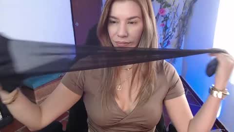 Snapshot of ms_sofiax chatting on 04-30-26, 08:57 Sofia online show from 04-30-26, 08:57