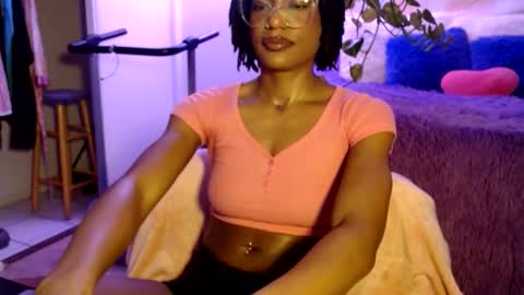 CocoSage online show from 11-26-25, 08:59