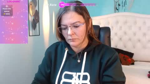 Jossie online show from 10-02-25, 03:35