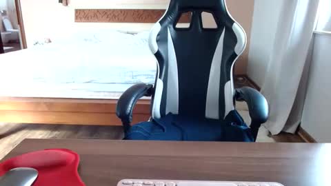 msmarshmallow1 online show from 03-18-26, 12:08