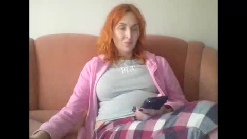 Snapshot of mss_angela chatting on 10-22-25, 11:32 Mss Angela online show from 10-22-25, 11:32