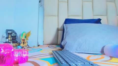 FERNANDA 3 online show from 01-15-26, 03:11