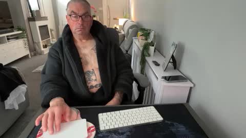 mtb1697 online show from 10-08-25, 08:34