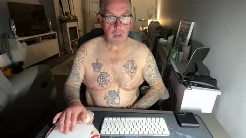Snapshot of mtb1697 chatting on 06-05-26, 10:37 mtb1697 online show from 06-05-26, 10:37