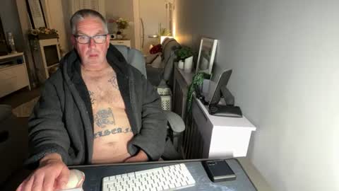 Snapshot of mtb1697 chatting on 06-19-26, 11:41 mtb1697 online show from 06-19-26, 11:41