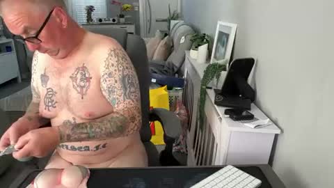Snapshot of mtb1697 chatting on 07-08-26, 09:47 mtb1697 online show from 07-08-26, 09:47