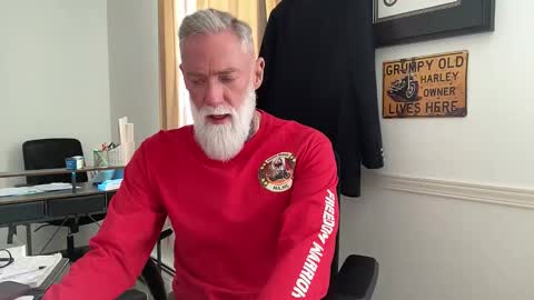 BikerDude online show from 02-06-26, 04:32