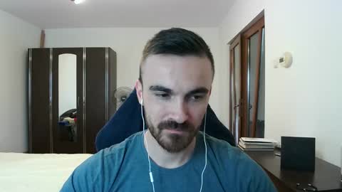 Victor online show from 11-23-25, 12:38