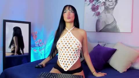 muaan  online show from 04-18-26, 02:32