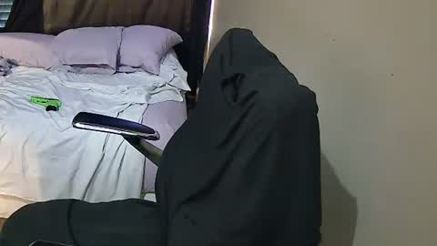 Muffdiver online show from 01-22-25, 05:28