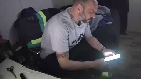 Muffdiver online show from 02-27-26, 09:20