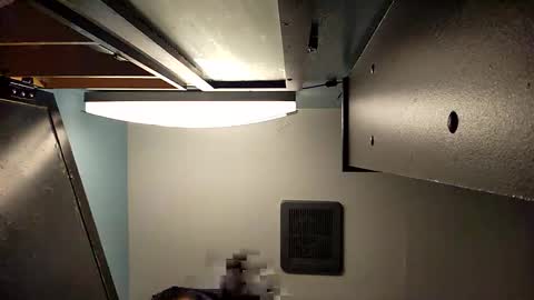 mugsy183 online show from 10-19-25, 01:28