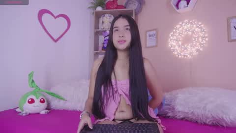 Snapshot of mulan_22_ chatting on 06-08-26, 02:06 mulan_22_ online show from 06-08-26, 02:06