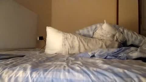 Laly online show from 12-08-24, 04:04