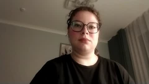 mulavixen online show from 07-19-26, 07:17