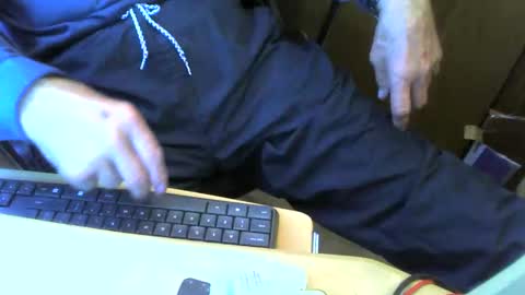 Snapshot of muller520 chatting on 05-16-26, 12:26 muller520 online show from 05-16-26, 12:26
