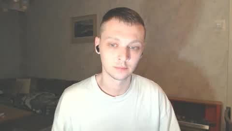 Erik online show from 03-06-26, 01:35