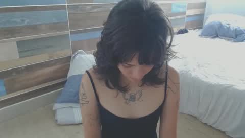 Snapshot of munchi_ chatting on 09-20-25, 05:03 online show from 09-20-25, 05:03