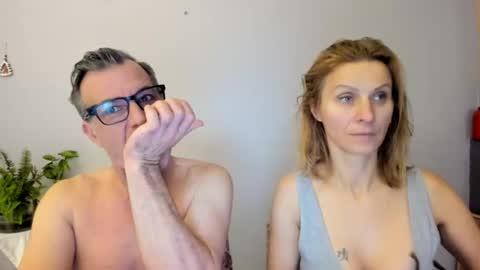 LOVELY JULIA  Peter DAY online show from 01-22-25, 07:57