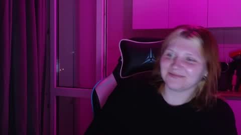 Snapshot of mura_muur chatting on 06-03-26, 05:18 Milana online show from 06-03-26, 05:18