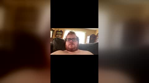 Snapshot of murtyg chatting on 05-17-26, 04:58 murtyg online show from 05-17-26, 04:58