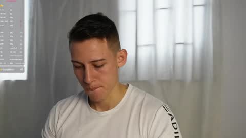 muscle_king_cum online show from 01-06-26, 04:11