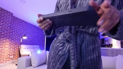 Nick online show from 11-14-25, 12:26