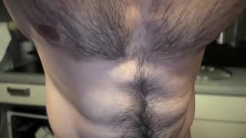 musclehair3 online show from 02-25-25, 10:39