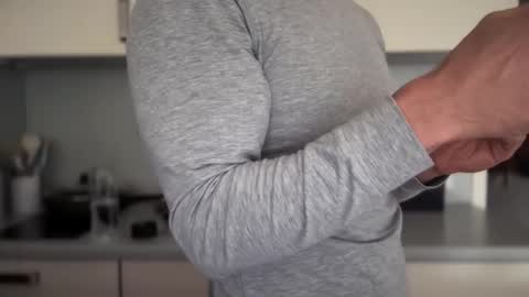 musclehair3 online show from 10-29-25, 10:50