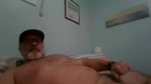 Snapshot of musclemeat41 chatting on 12-16-24, 10:45 musclemeat41 online show from 12-16-24, 10:45
