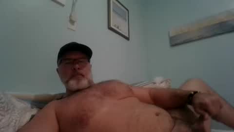 Snapshot of musclemeat41 chatting on 01-03-25, 09:15 musclemeat41 online show from 01-03-25, 09:15