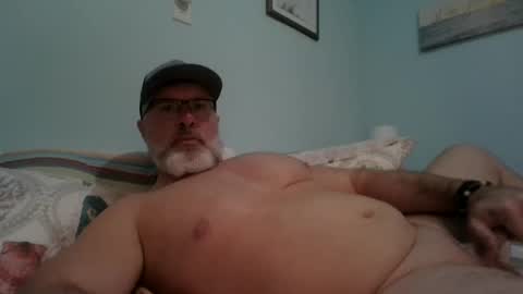 Snapshot of musclemeat41 chatting on 01-29-25, 12:01 musclemeat41 online show from 01-29-25, 12:01