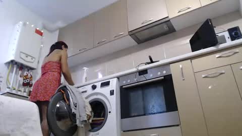 Snapshot of musclesqueen chatting on 01-17-25, 07:51 MusclesQueen online show from 01-17-25, 07:51