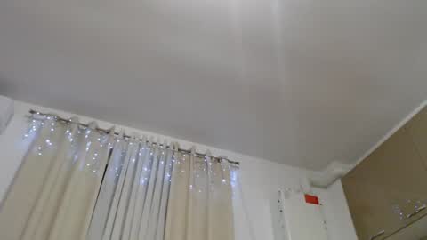 Snapshot of musclesqueen chatting on 02-14-25, 07:33 MusclesQueen online show from 02-14-25, 07:33