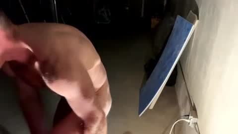 Snapshot of muscleundies chatting on 12-11-24, 12:02 muscleundies online show from 12-11-24, 12:02
