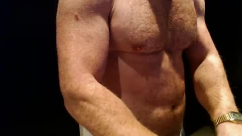 Snapshot of muscleundies chatting on 12-27-24, 06:24 muscleundies online show from 12-27-24, 06:24