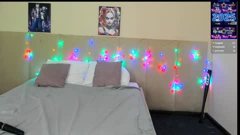 Snapshot of musclexxxbarbie chatting on 02-02-25, 03:32 Eva online show from 02-02-25, 03:32