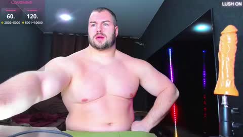 Snapshot of muscularjohnforu chatting on 03-04-25, 05:24 click icon for peach online show from 03-04-25, 05:24