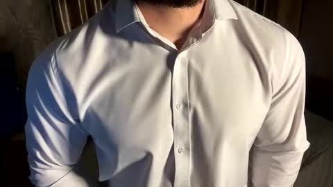 Snapshot of muscularjuggler chatting on 03-16-26, 04:00 muscularjuggler online show from 03-16-26, 04:00