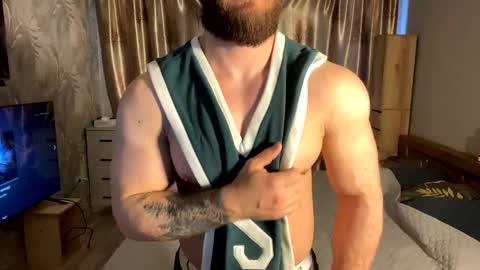 Snapshot of muscularjuggler chatting on 03-18-26, 03:09 muscularjuggler online show from 03-18-26, 03:09