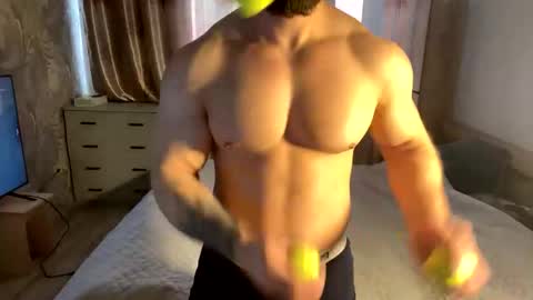 Snapshot of muscularjuggler chatting on 03-30-26, 02:12 muscularjuggler online show from 03-30-26, 02:12