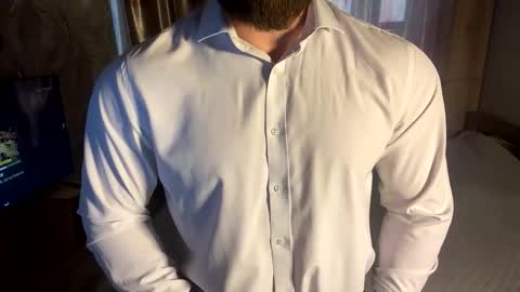 Snapshot of muscularjuggler chatting on 04-03-26, 01:25 muscularjuggler online show from 04-03-26, 01:25