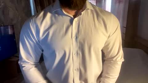 Snapshot of muscularjuggler chatting on 04-07-26, 02:01 muscularjuggler online show from 04-07-26, 02:01