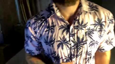 Snapshot of muscularjuggler chatting on 05-11-26, 01:44 muscularjuggler online show from 05-11-26, 01:44