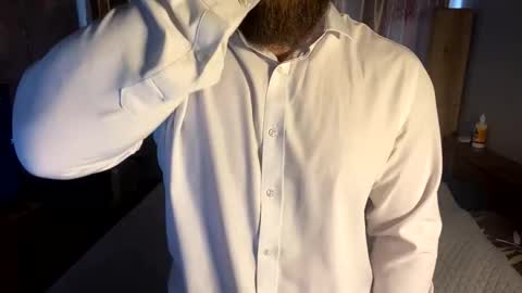 Snapshot of muscularjuggler chatting on 05-20-26, 01:34 muscularjuggler online show from 05-20-26, 01:34