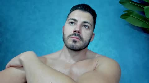 muscularmaster onlyfans online show from 11-03-25, 09:48